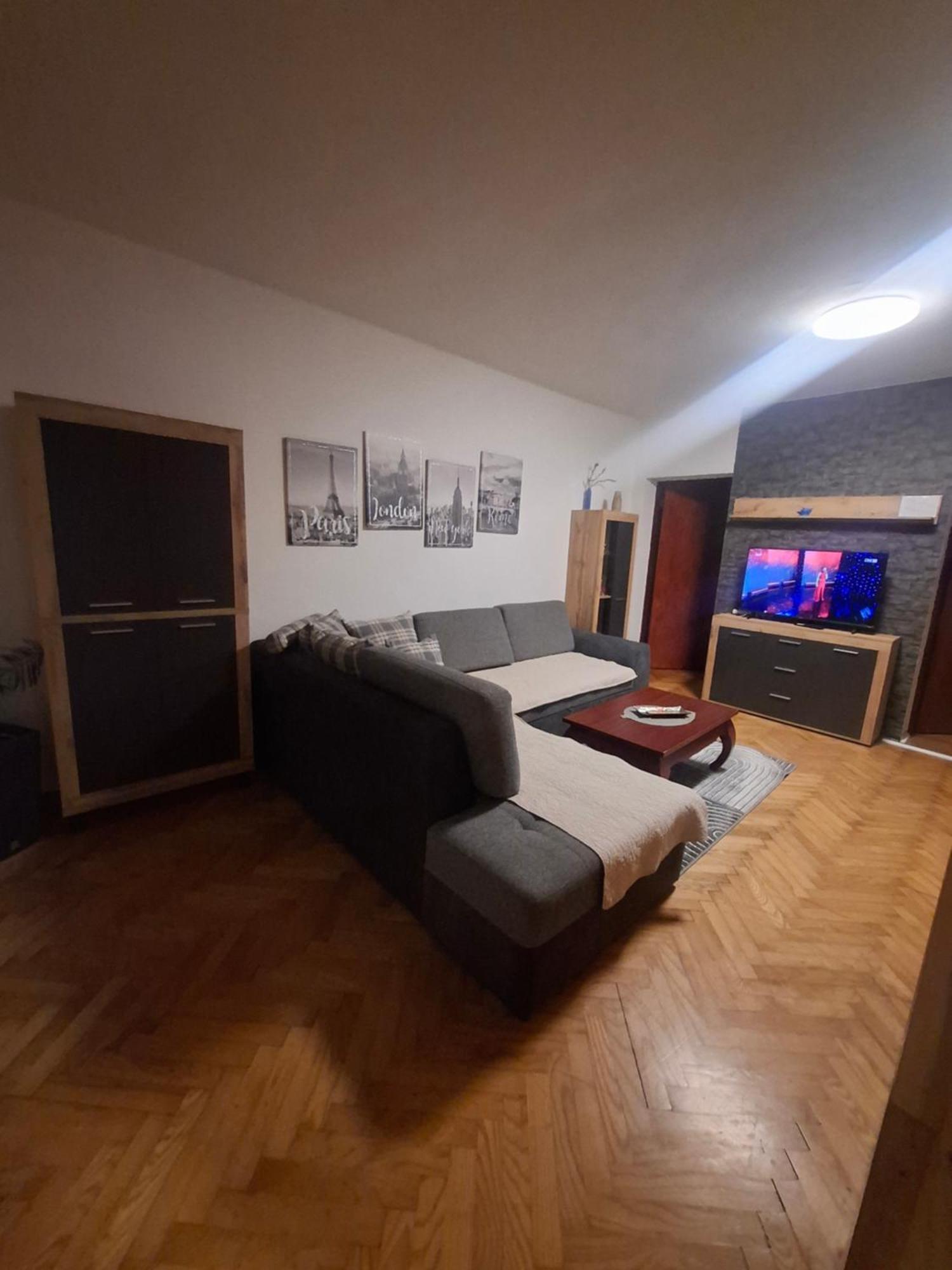 Zg Zapad Zagreb Exterior foto