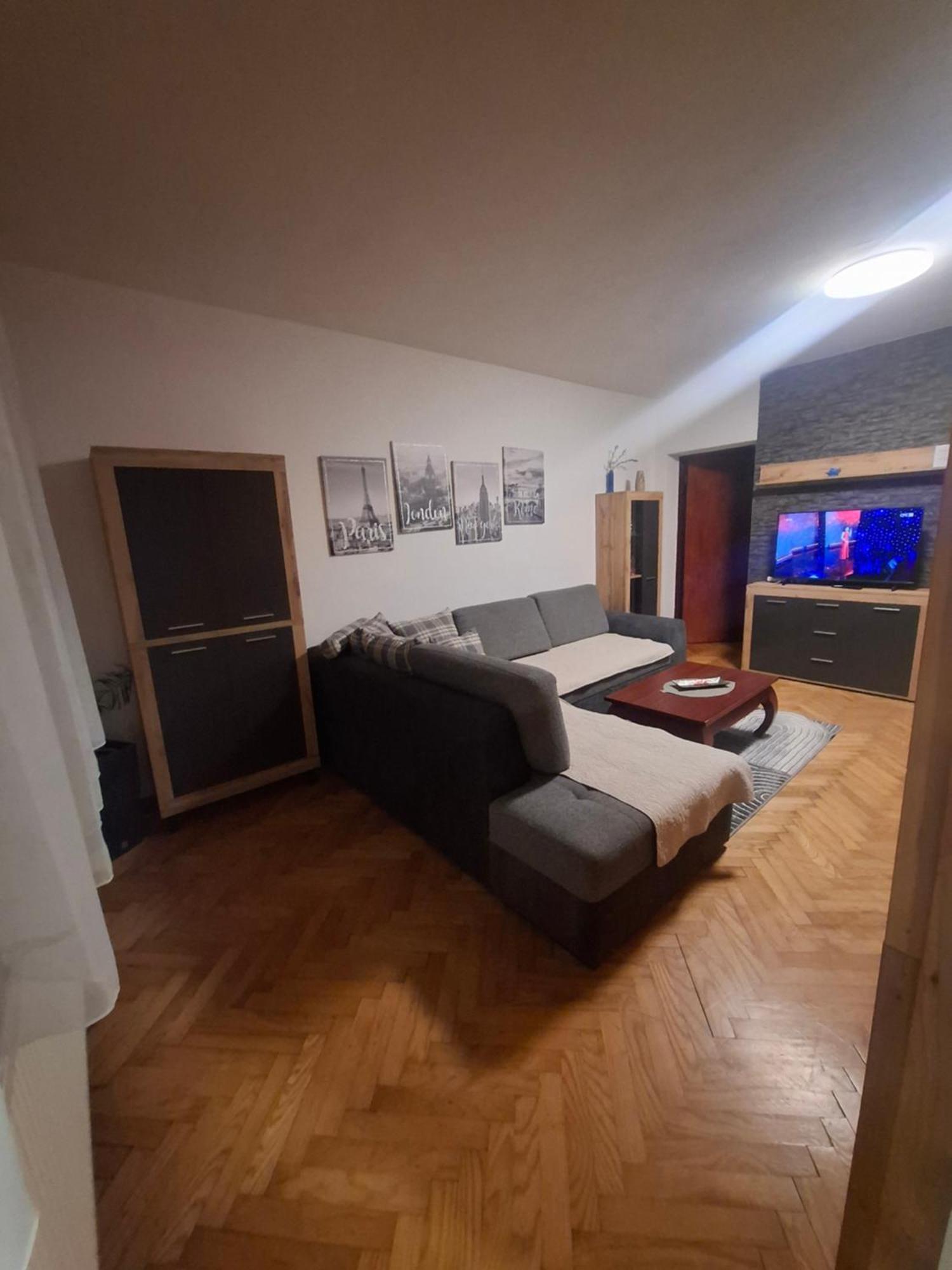Zg Zapad Zagreb Exterior foto
